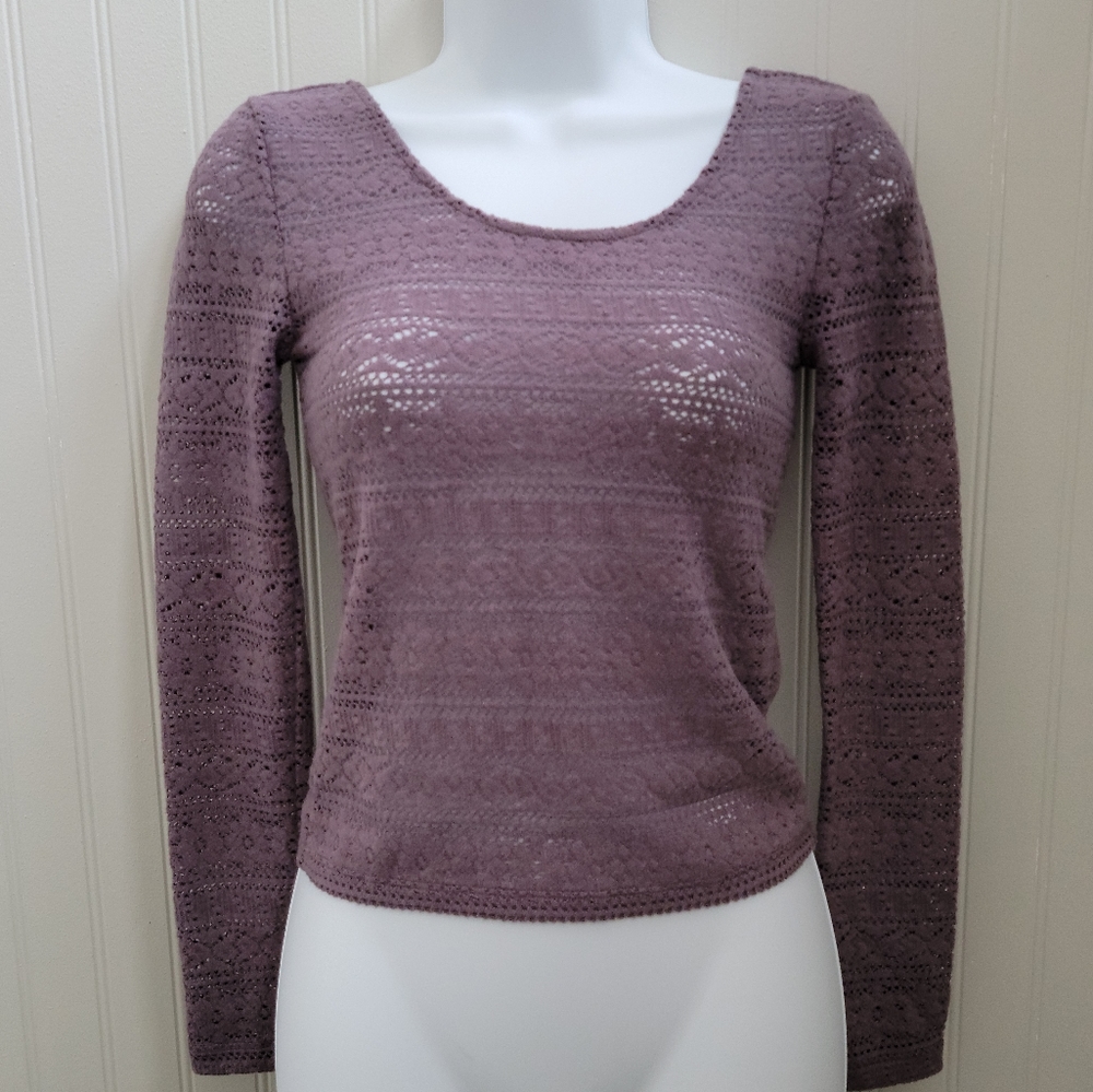 American Eagle Outfitters top